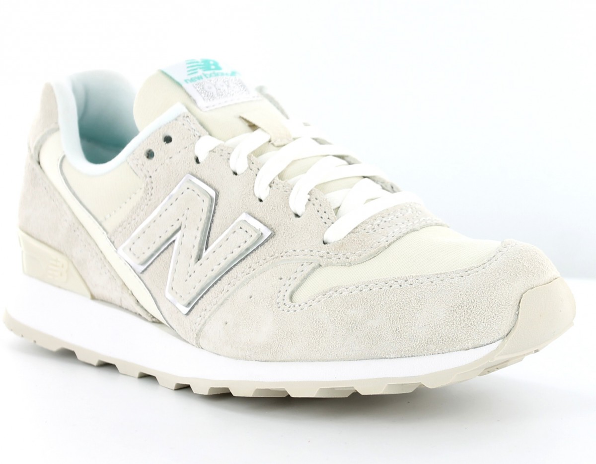 nb 996 blanche