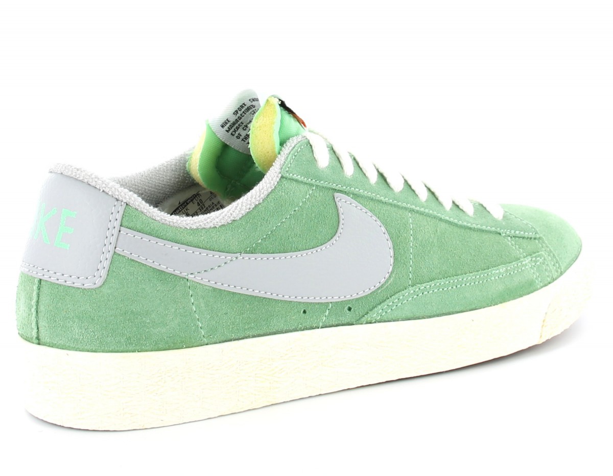 nike blazer vintage green