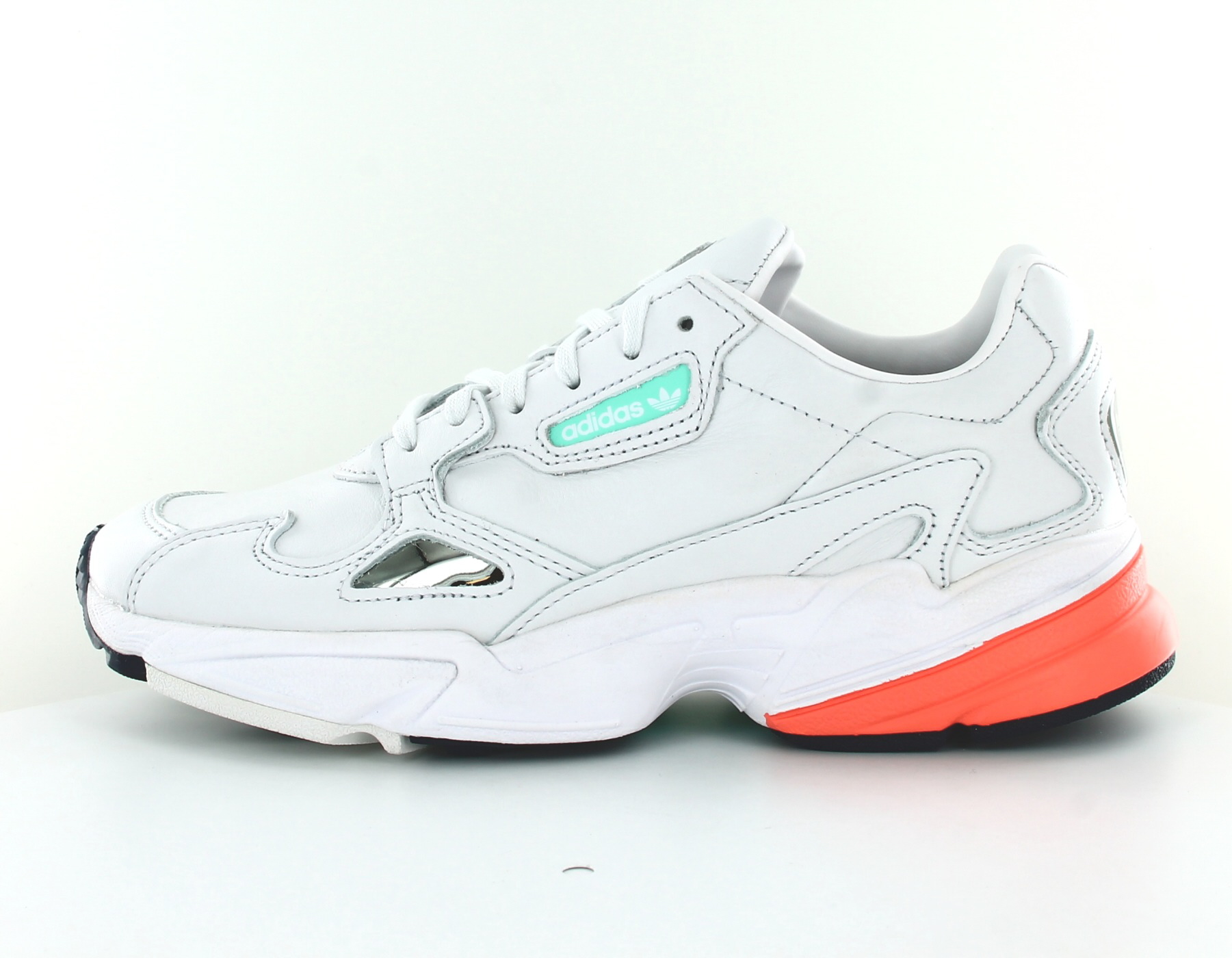 adidas falcon grise et orange