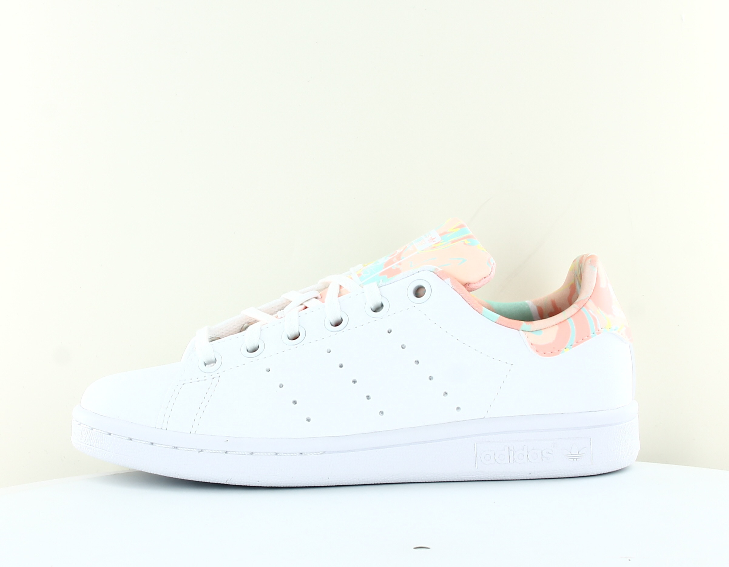 Coin paradis journal stan smith rose adidas étang kapok Mystère