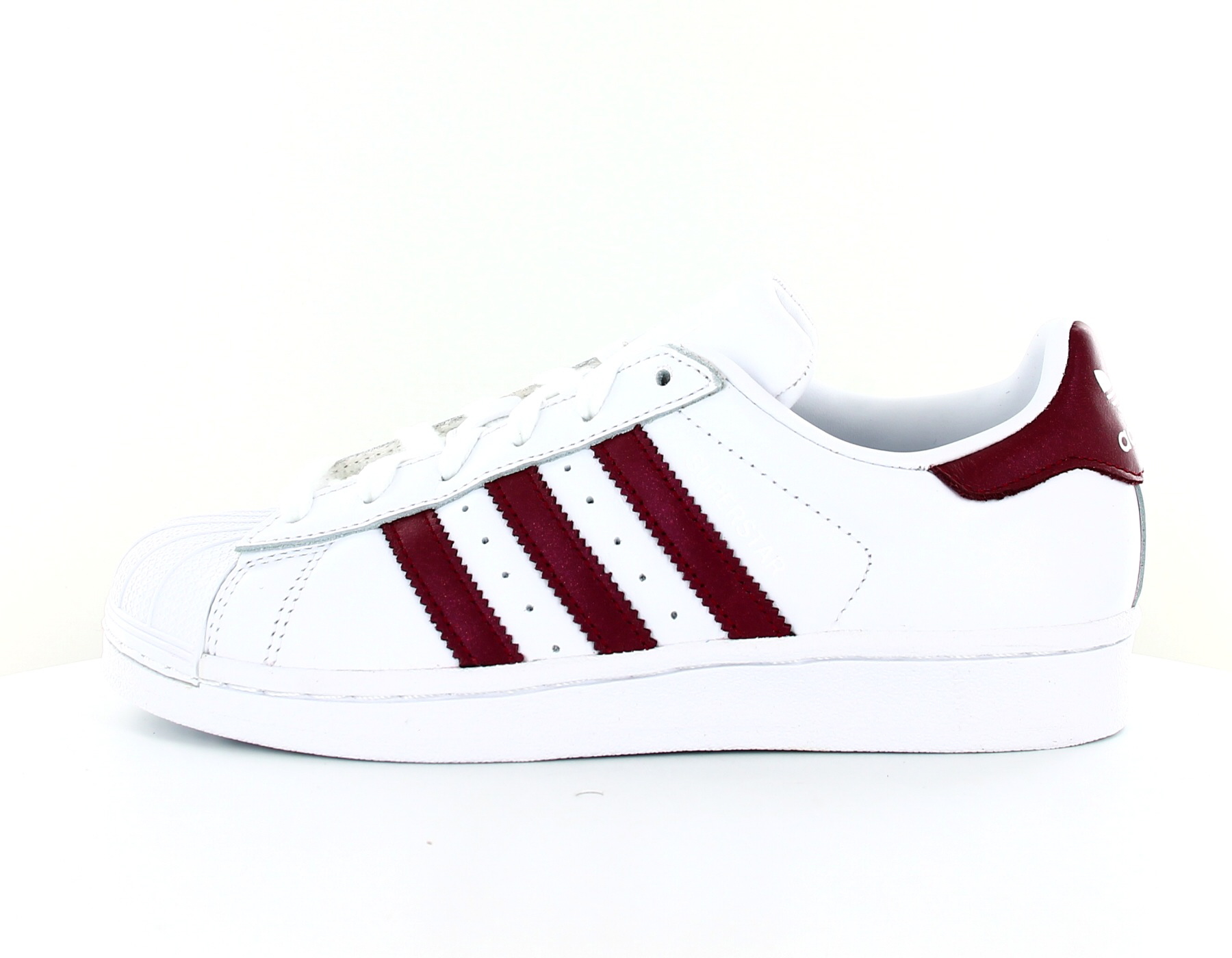 adidas blanche et bordeaux