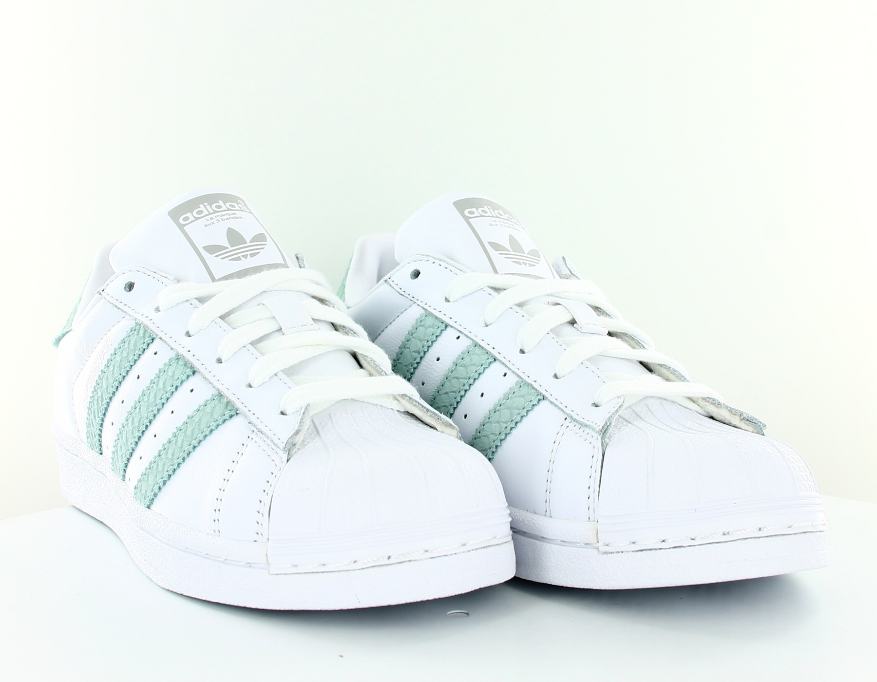 كوبان adidas originals - superstar - blanc / vert روكا