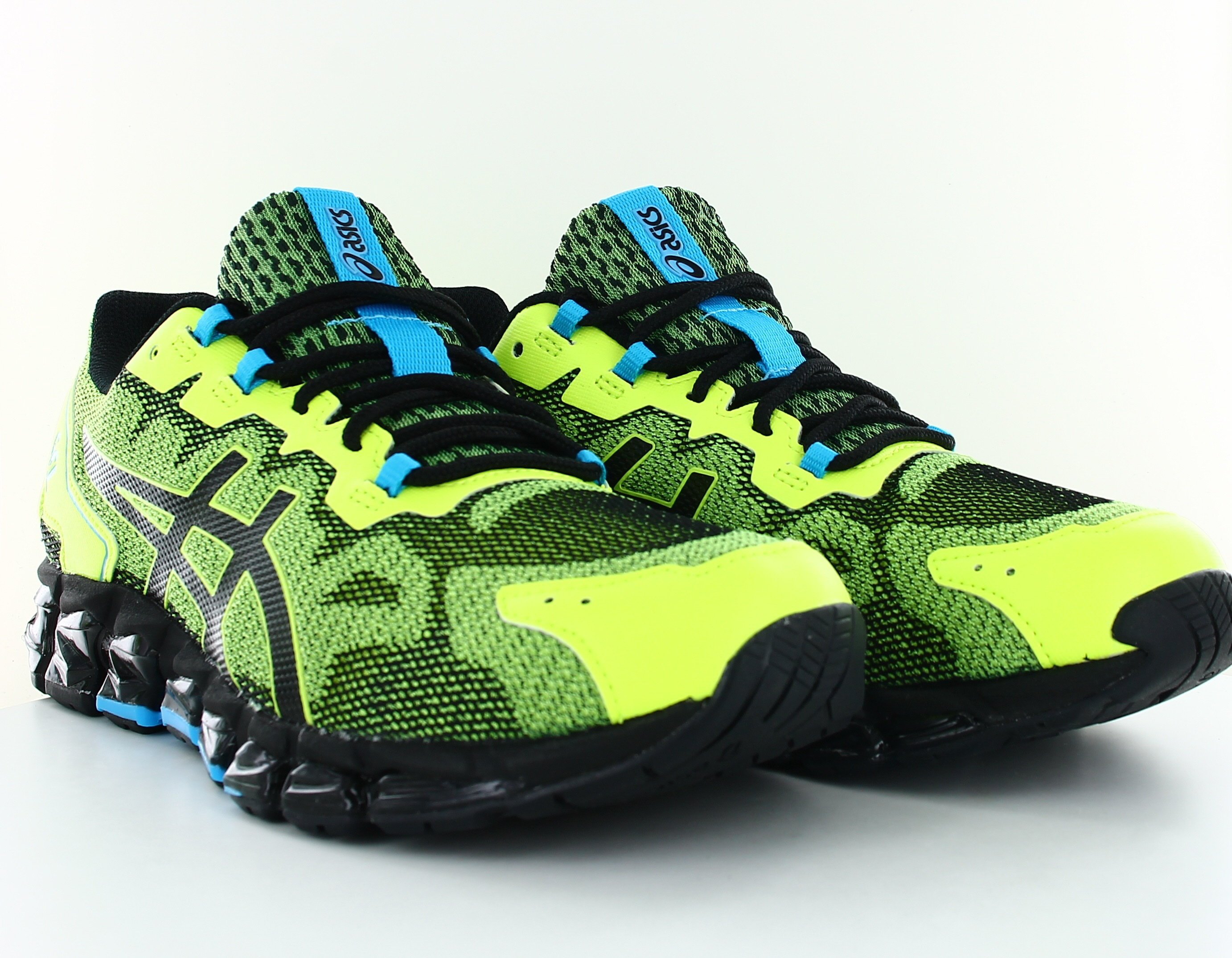 asics bleu jaune