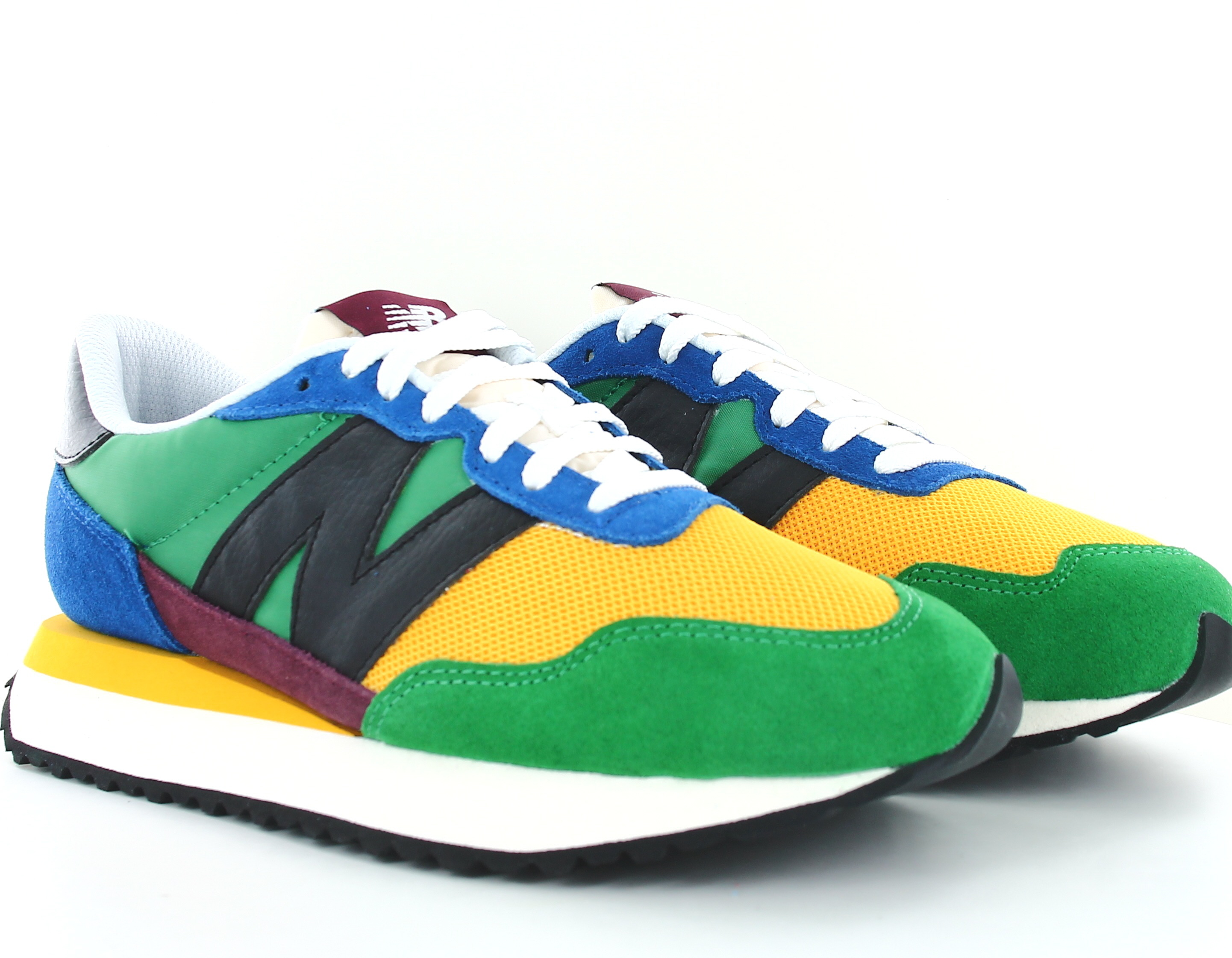 New balance bleu et vert hot sale