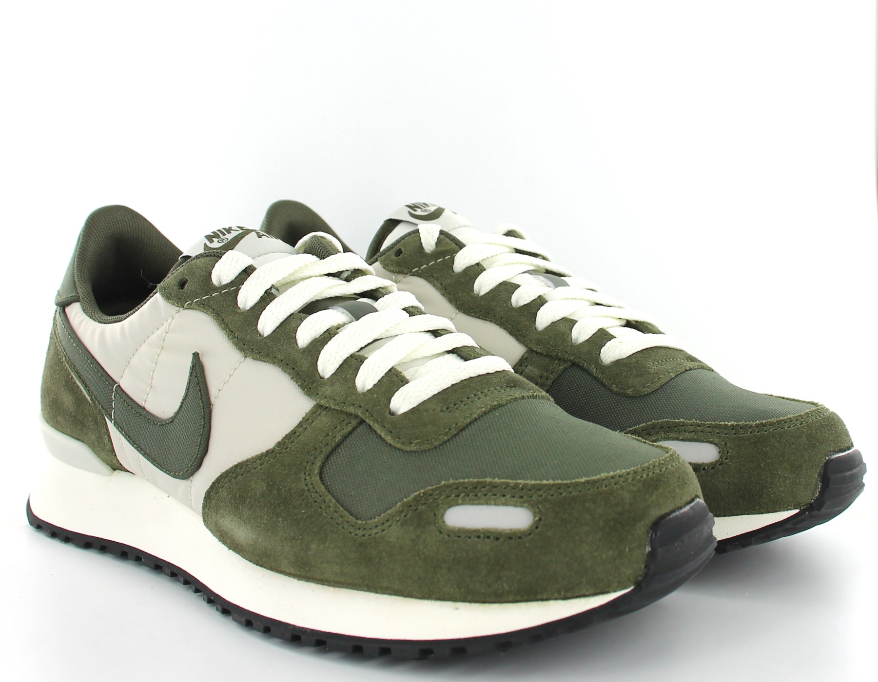 Nike Air Vortex Vert kaki beige 903896 006
