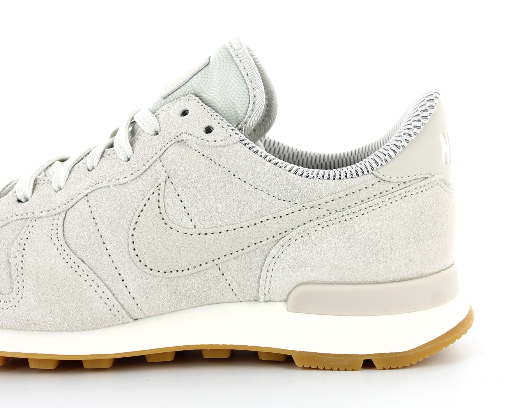 Nike Internationalist Femme Se Beige Gum 004