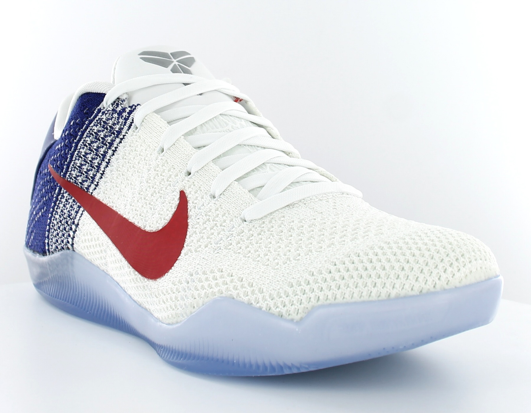 kobe 11 blanche