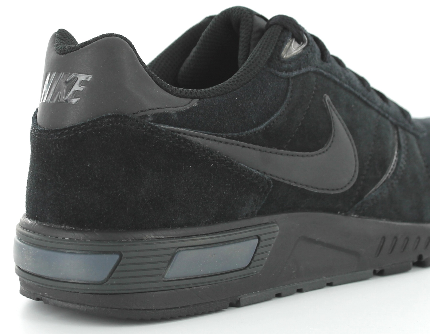 sneakers homme nightgazer nike