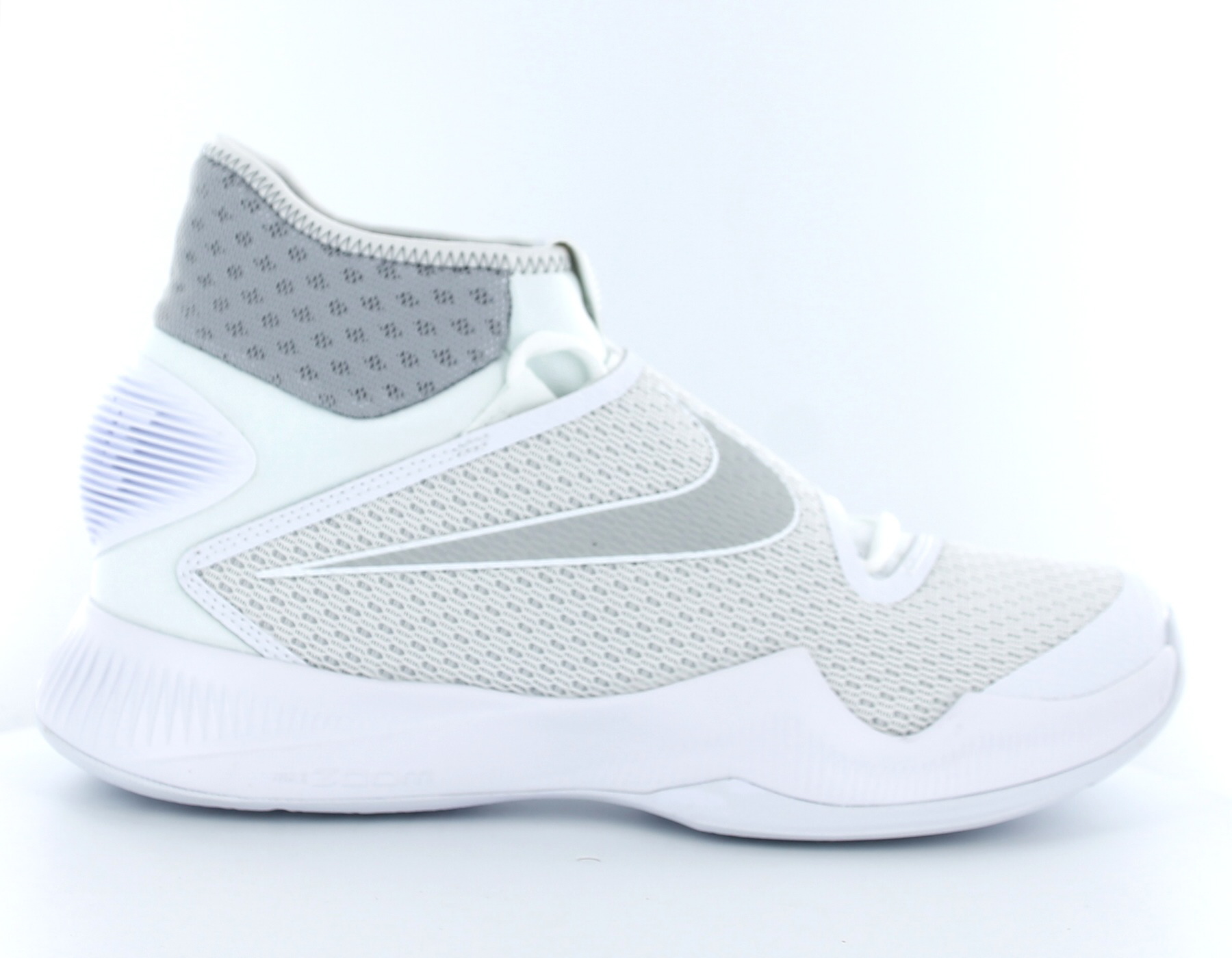 nike hyperrev