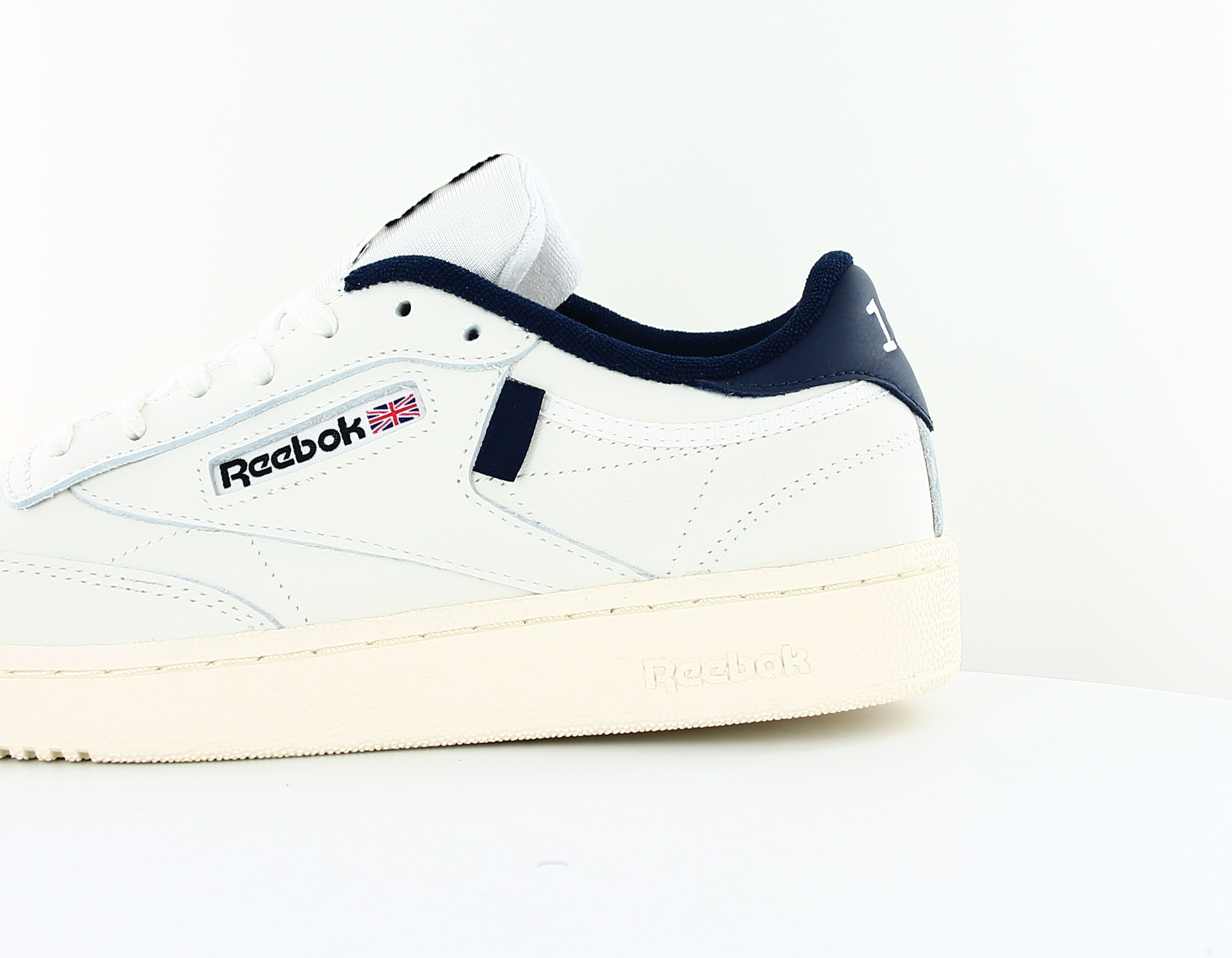 reebok club c noir