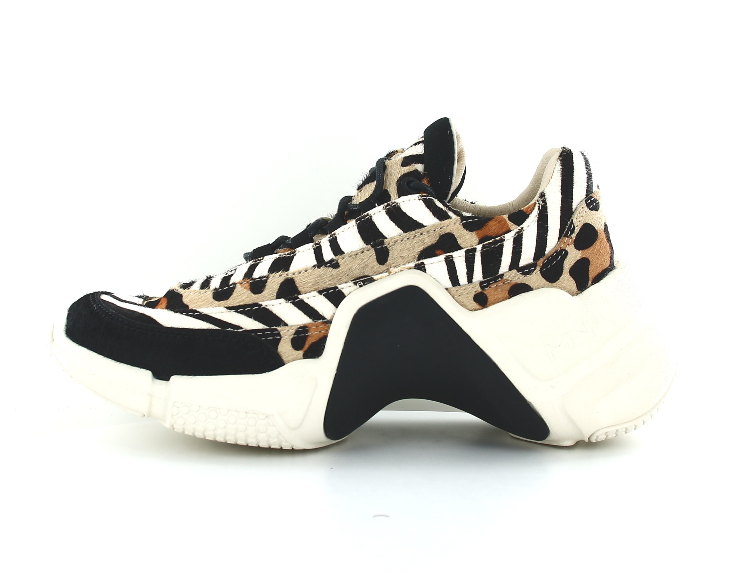 skechers beige