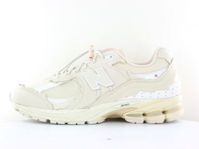 New Balance 2002R protection pack sandstone turtledove gold