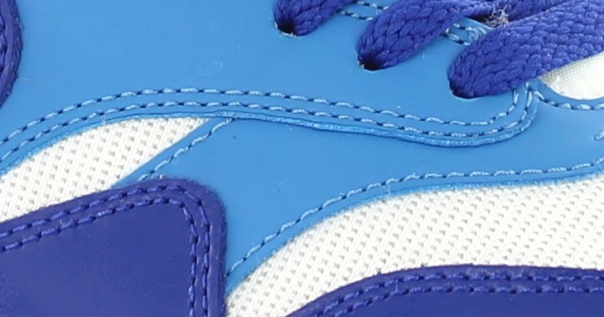 nike air blanche et bleu