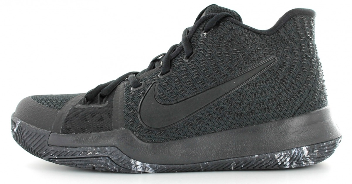 kyrie 3 noir