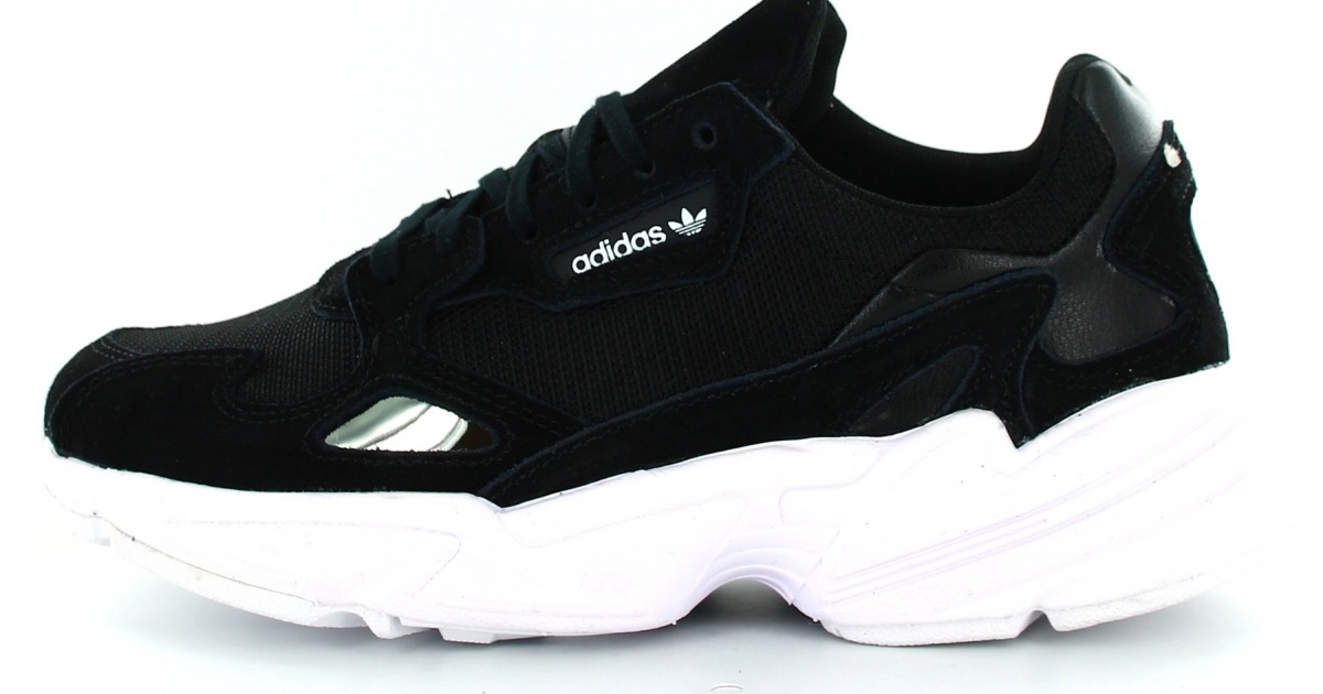 adidas falcon blanche et doré