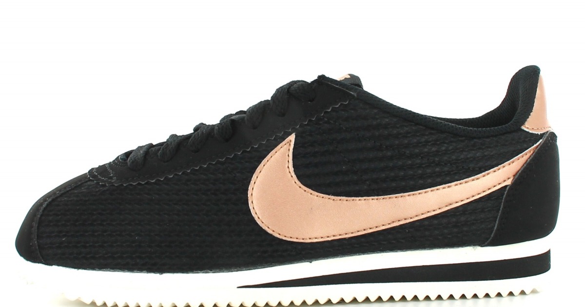 nike women's classic cortez leather-metallic red bronze black