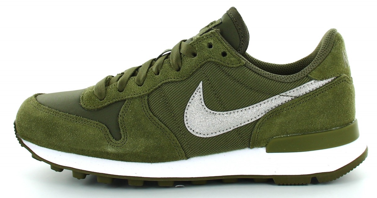 nike internationalist vert