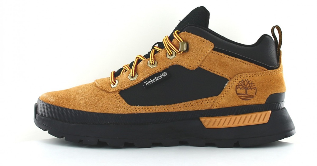 field trekker chukka for women in beige