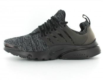 Nike Air Presto Ultra Flyknit Black/White 835570-001 Nike Air Presto Ultra Flyknit Black/White 835570-001