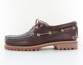  Authentic boat shoes