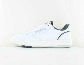  Phase court blanc