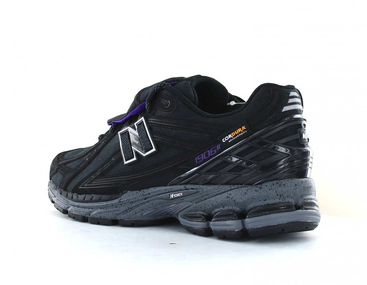 New Balance 1906R cordura black prism purple