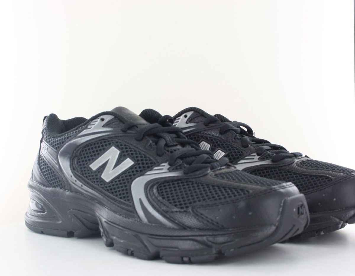 New Balance 530 noir blanc argent