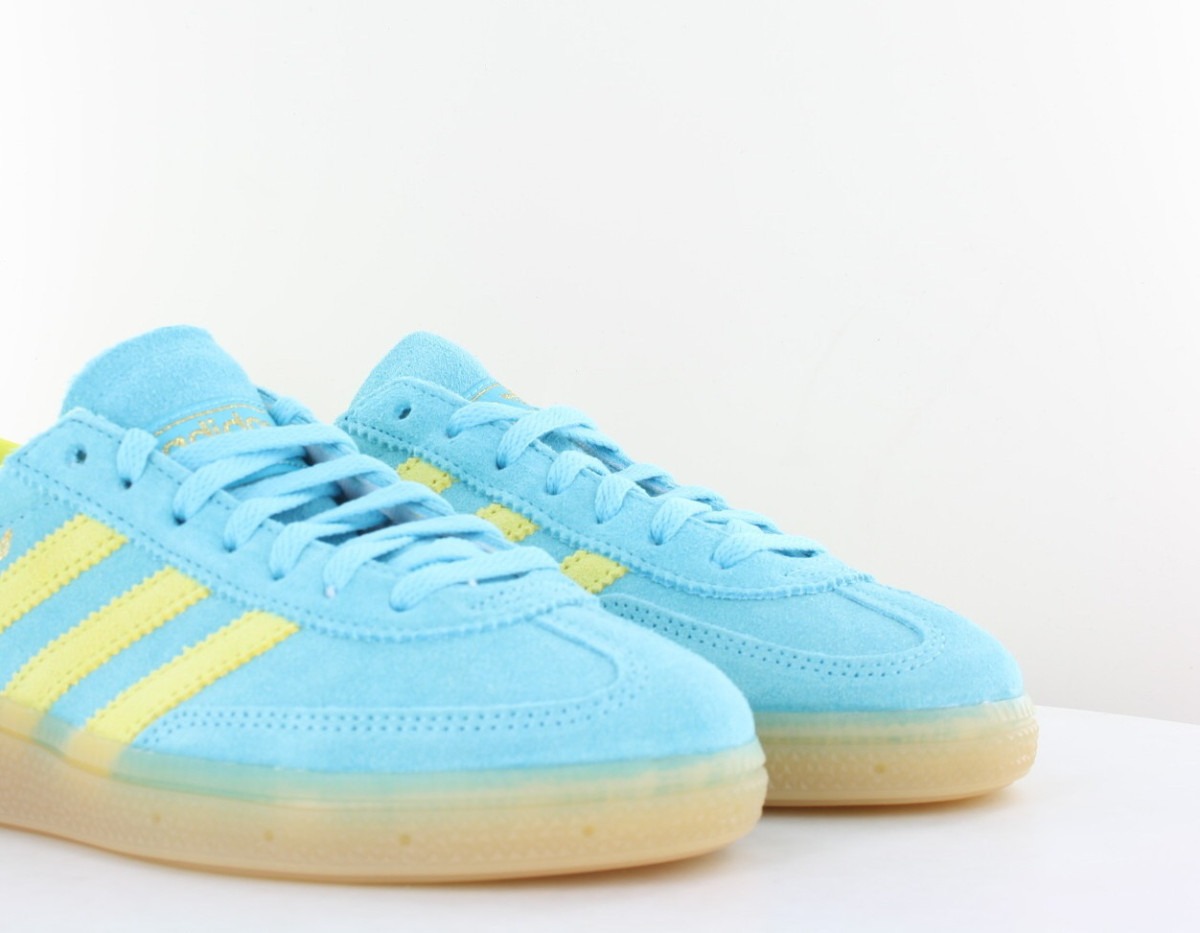 Adidas Spezial bleu ciel jaune