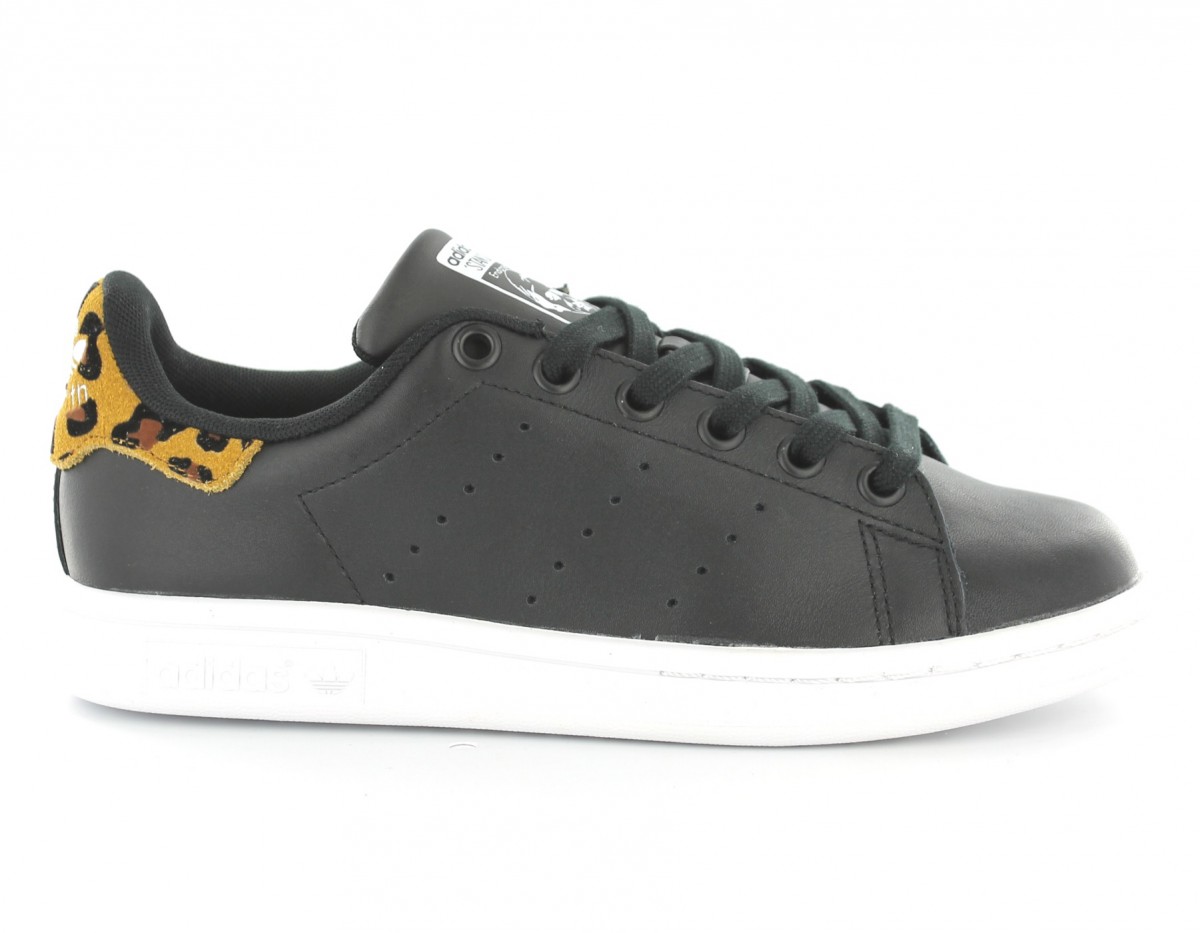 stan smith noir brillante femme