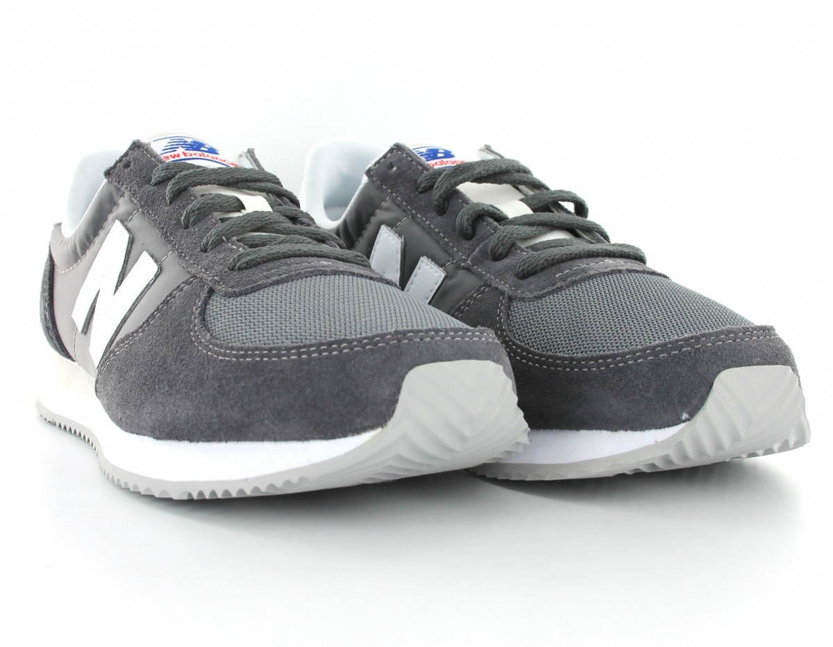 New Balance 220 gris-blanc