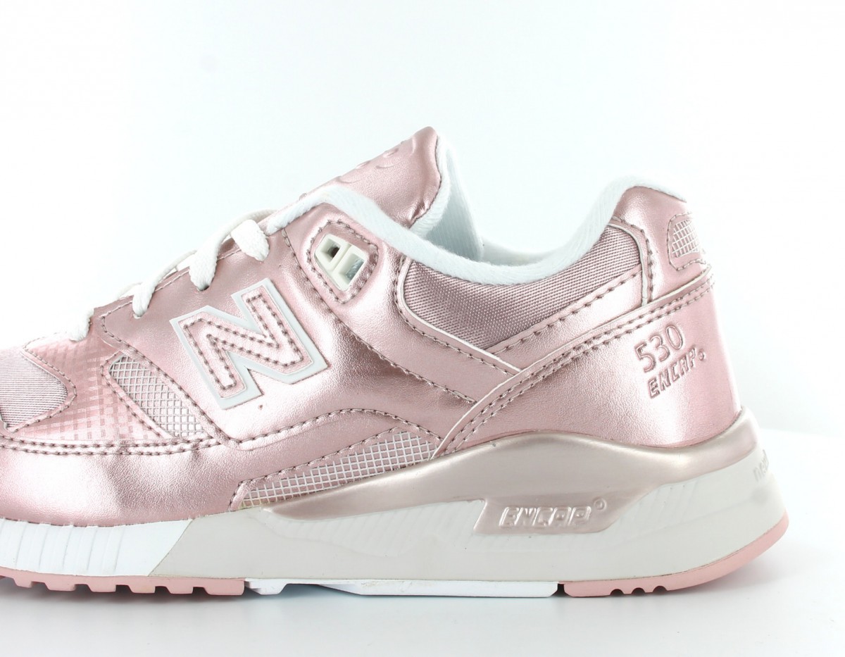 New Balance 530 Women Champagne Metallic-White