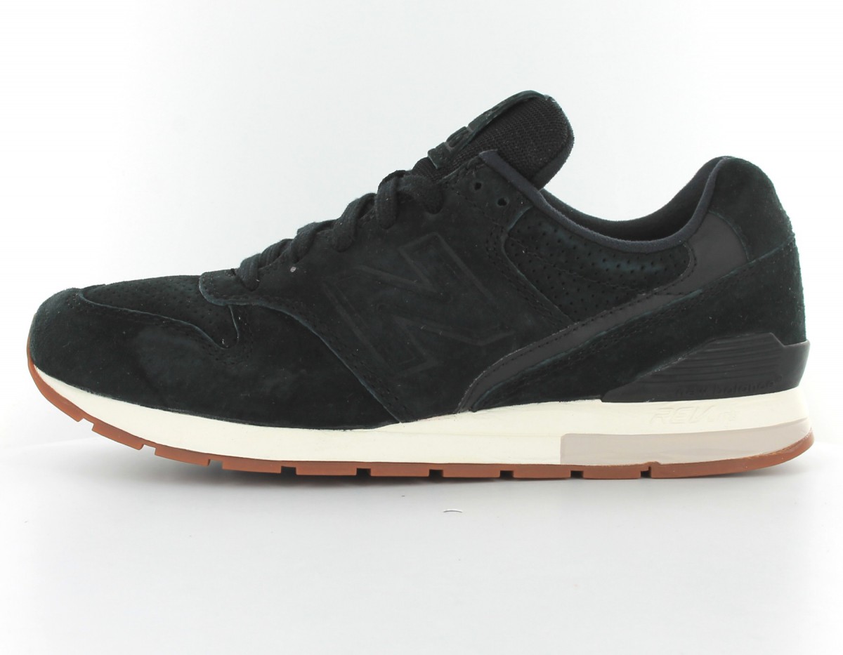 New Balance 996 Suede Noir/Gomme