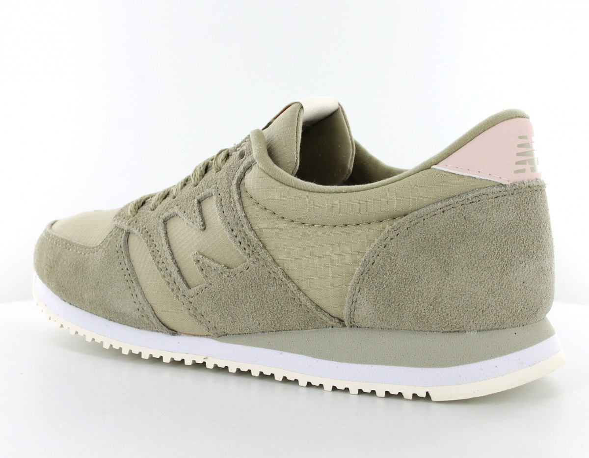 New Balance 420 femme Beige-Rose