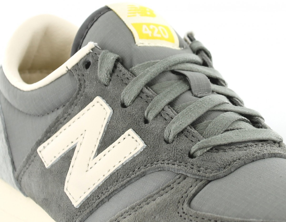 New Balance 420 Vintage GRIS