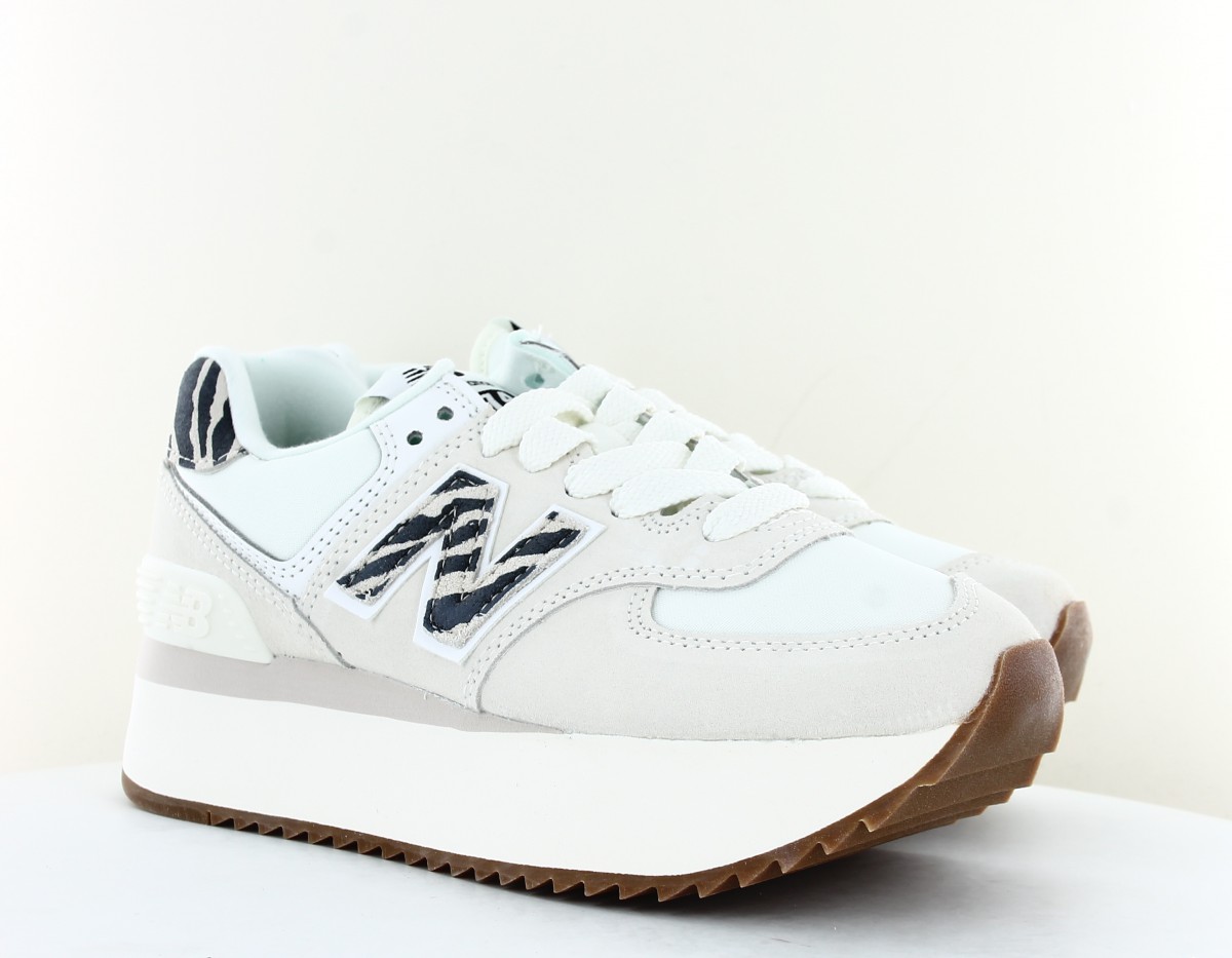 New Balance 574 stacked blanc beige zebre