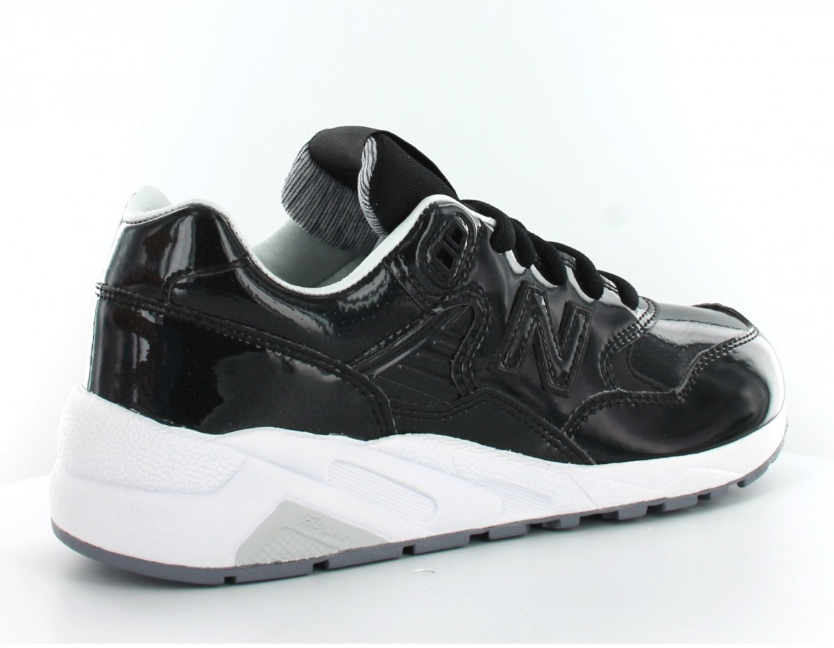 New Balance 580 Metallic noir/vernis/blanc