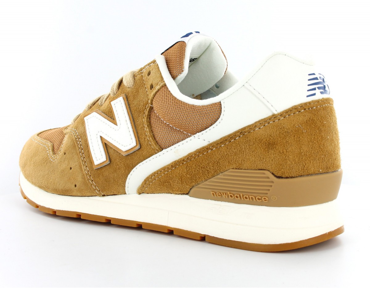 New Balance 996 Suede Marron-Gomme
