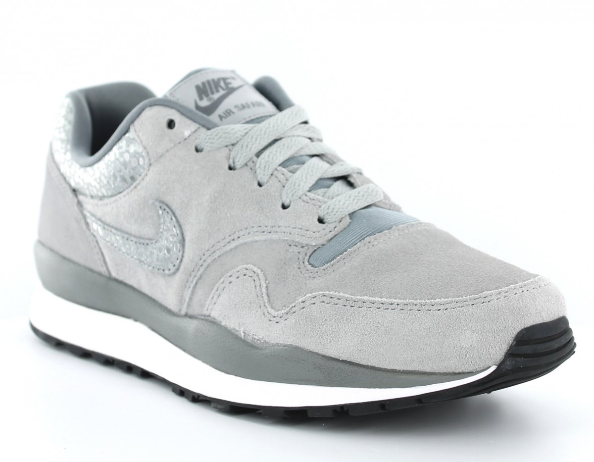 Nike Air Safari GRIS