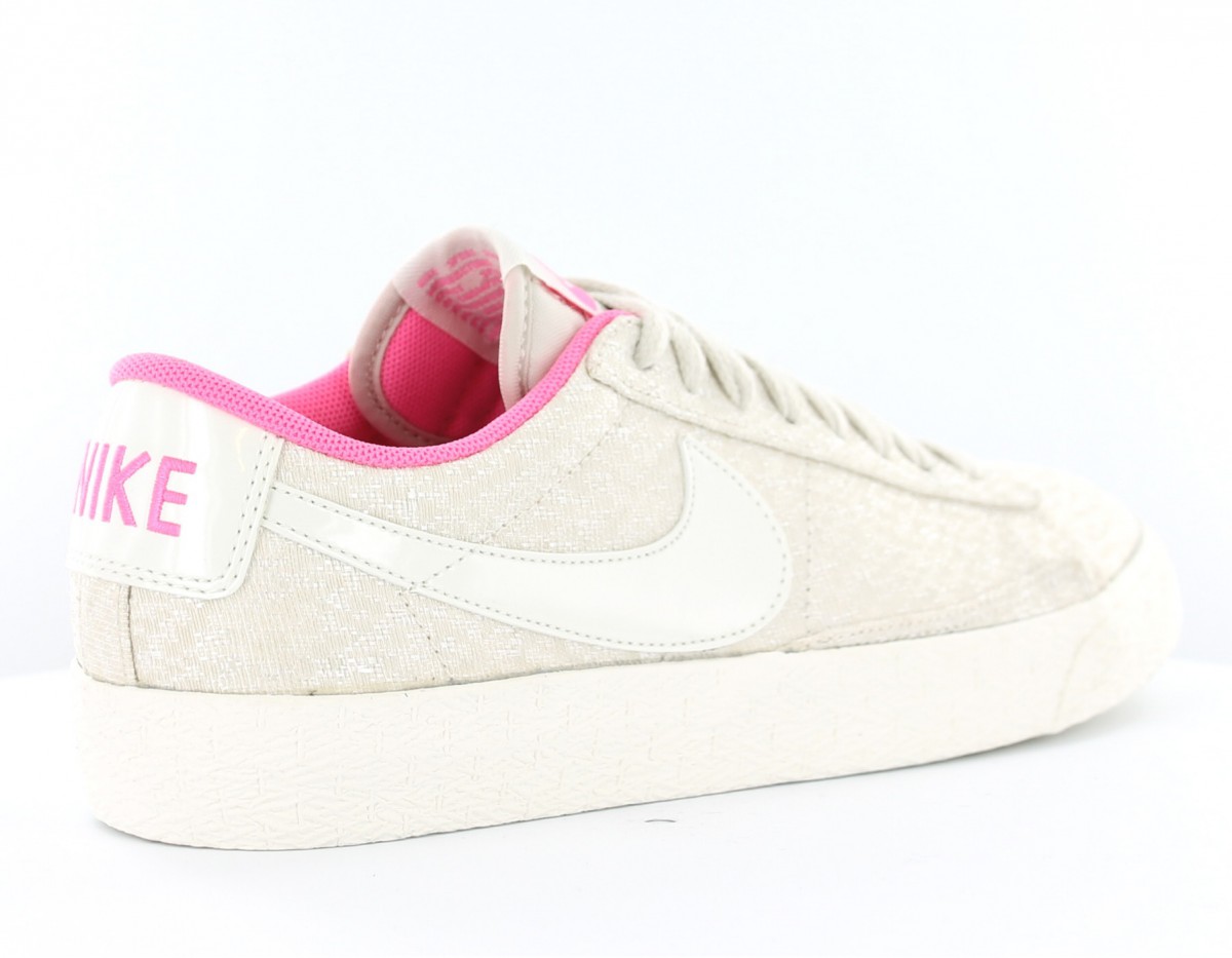 Nike Blazer vintage low text BLANC/ROSE