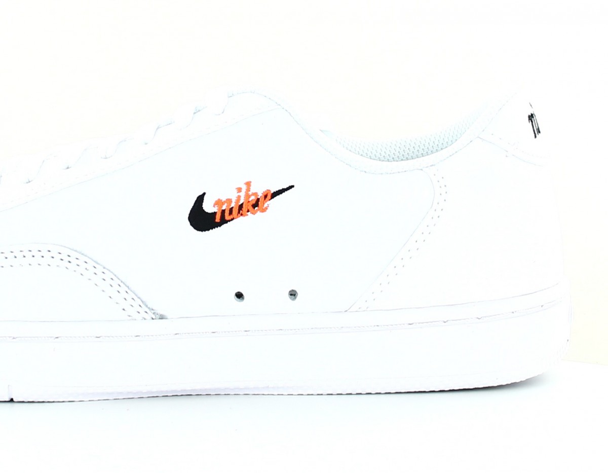 Nike Court vintage premium blanc noir orange