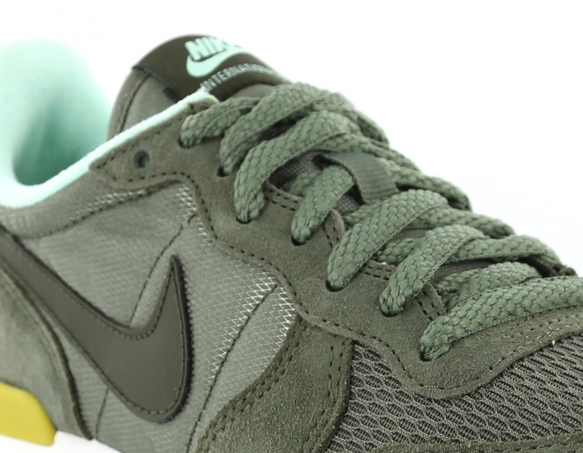 nike internationalist kaki homme