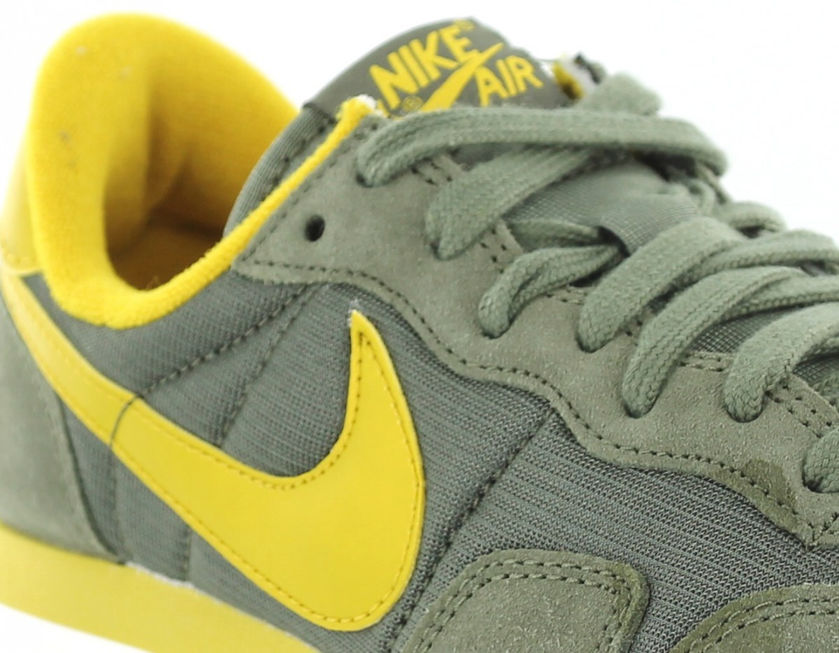 Nike Pegasus 83 femme VERT KAKI/JAUNE