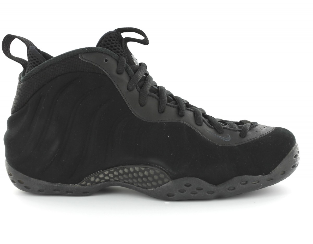 Nike Air Foamposite triple black NOIR