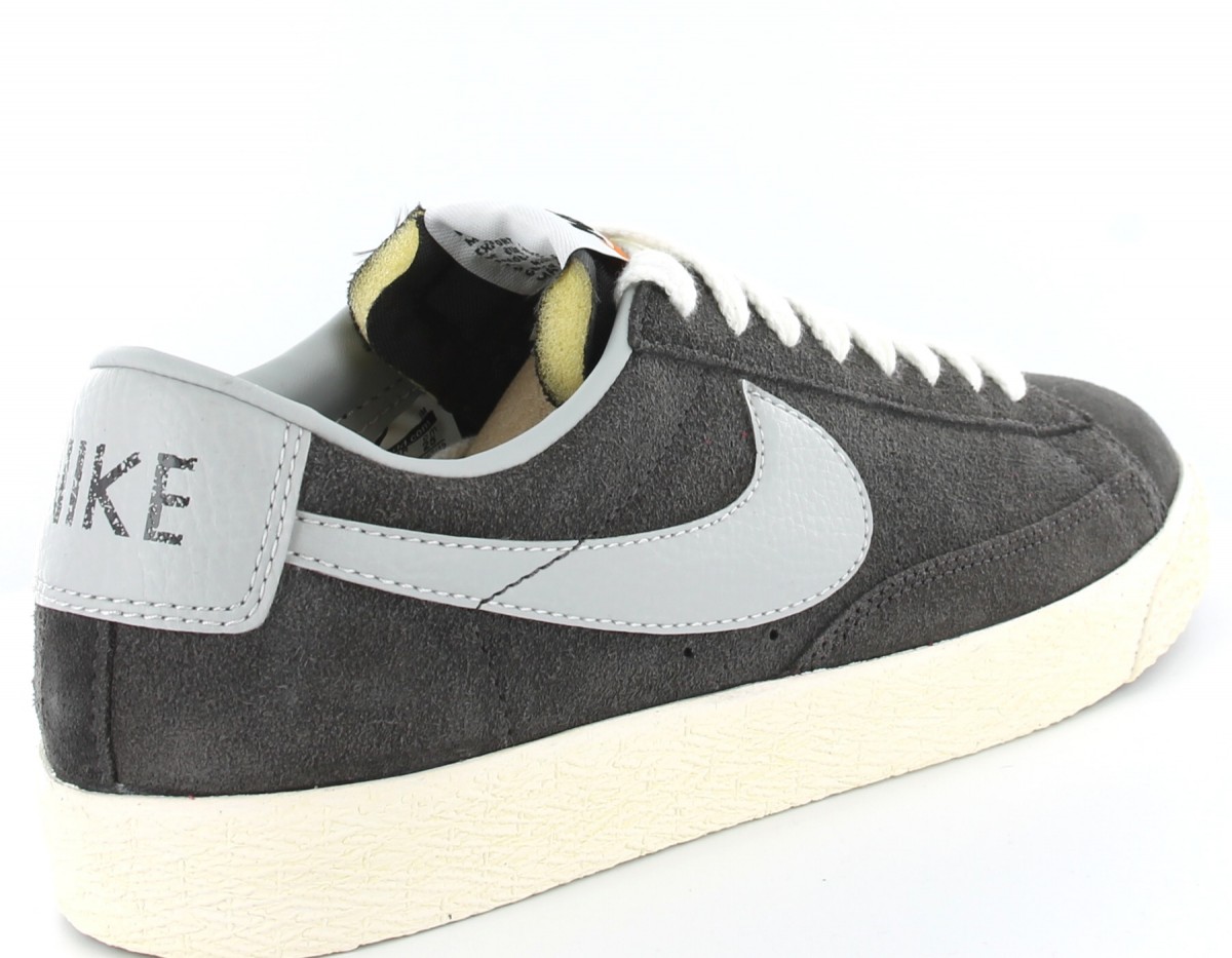 blazer low style