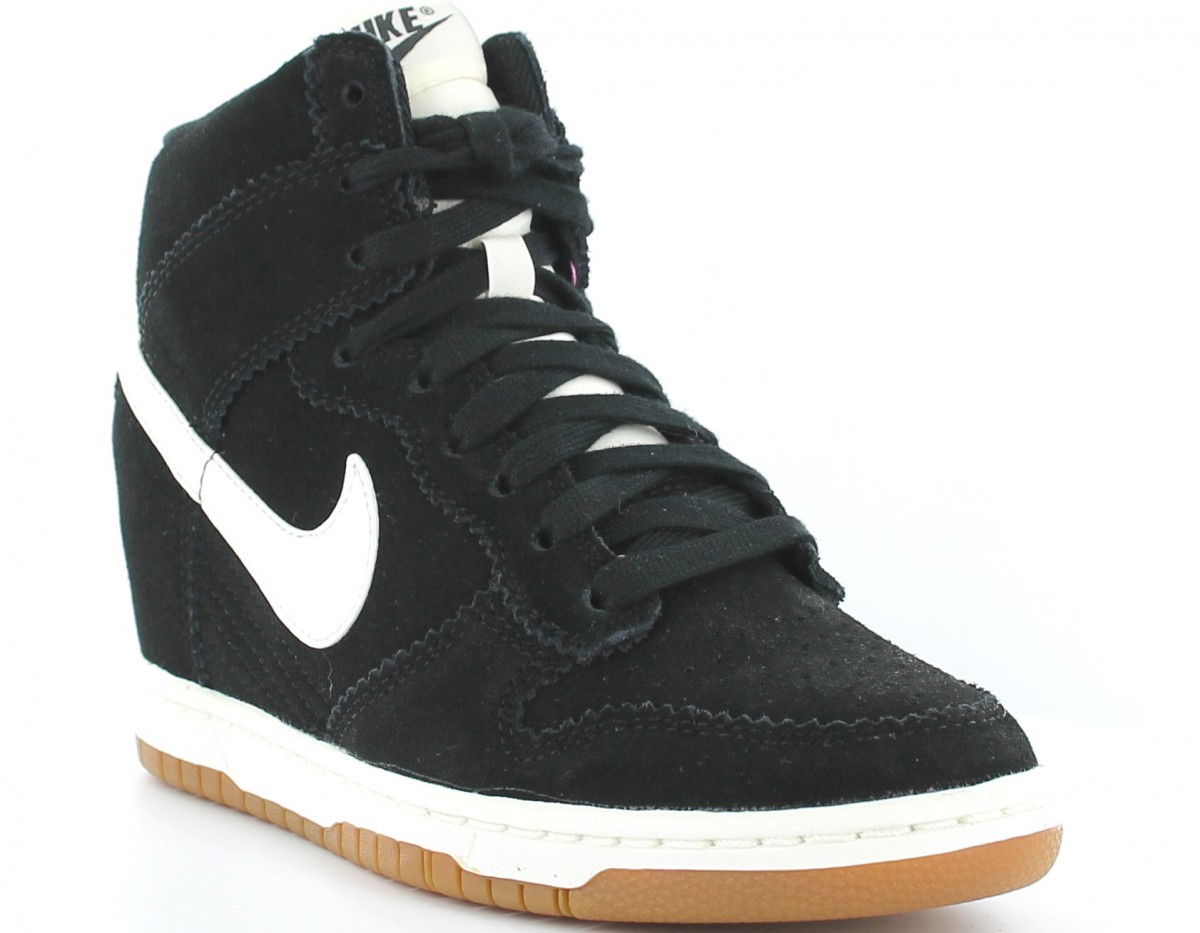 Nike Dunk Sky Hi NOIR/BLANC