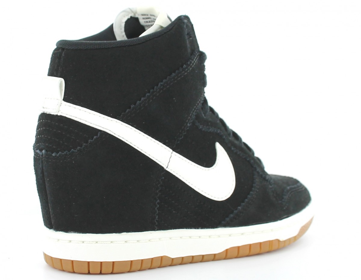 Nike Dunk Sky Hi NOIR/BLANC