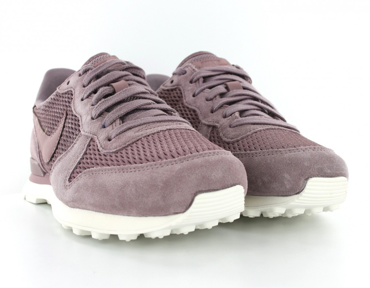 Nike internationalist premium Taupe-Grey