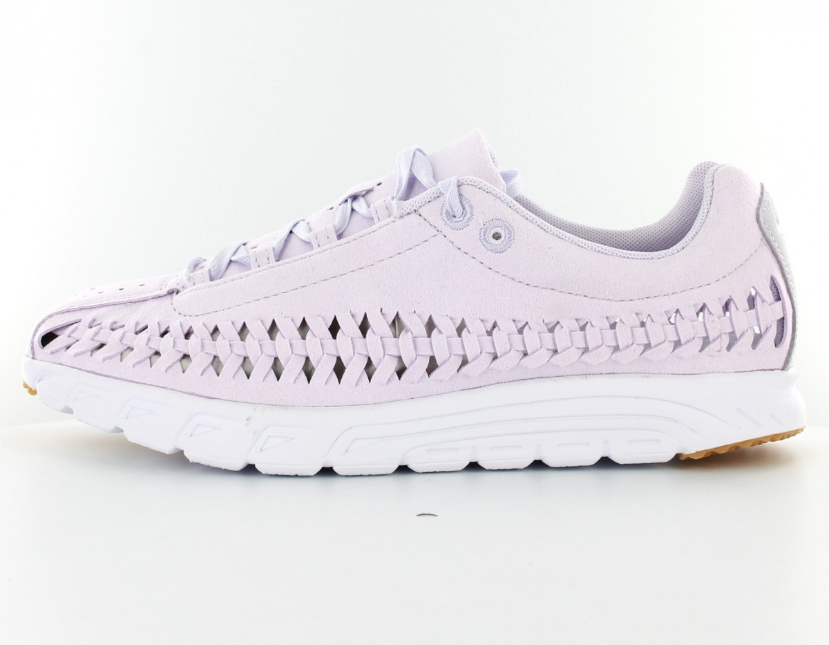 Nike Mayfly woven QS women Barely Grape-White