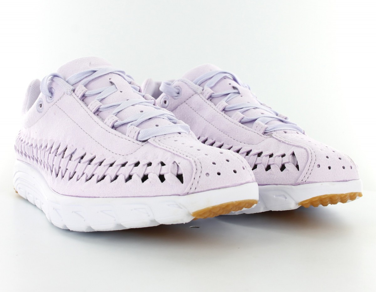 Nike Mayfly woven QS women Barely Grape-White