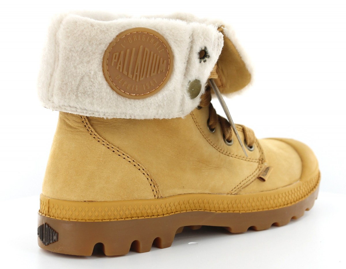 palladium baggy beige